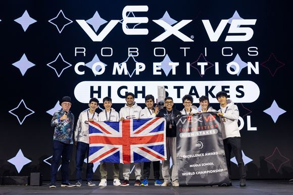 Hertfordshire School’s Robotics Team Triumphs at VEX Robotics World Championship